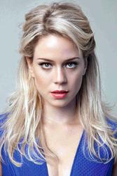 Leandra Leal | ScreenTies